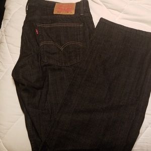 Levi's black jeans